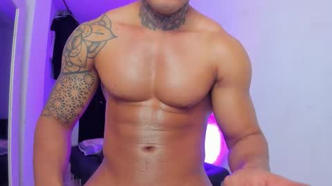 Snapshot of santi__ferrer chatting on December 2, 2025, 12:49 am Santi Ferrer online show from December 2, 2025, 12:49 am