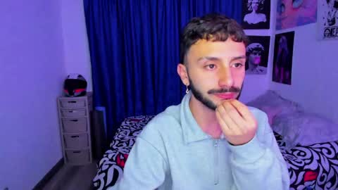 Santi online show from April 19, 2026, 2:44 am