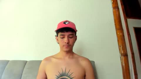 Snapshot of santi_twink19 chatting on May 25, 2026, 4:13 pm santi_twink19 online show from May 25, 2026, 4:13 pm