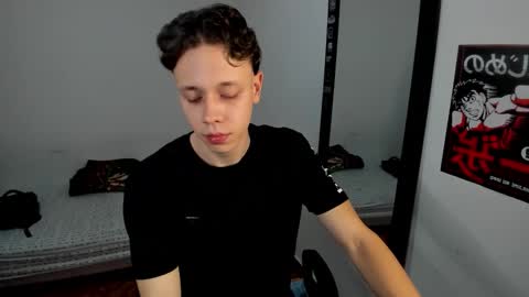 Julius Novachrono  online show from March 3, 2026, 5:35 am