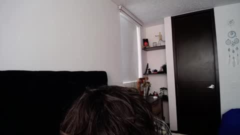Snapshot of santii_rose chatting on January 8, 2025, 2:35 pm Santii online show from January 8, 2025, 2:35 pm