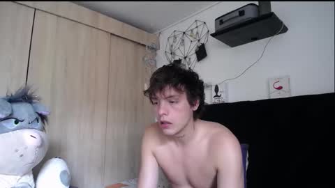 Santii online show from January 10, 2026, 4:42 pm