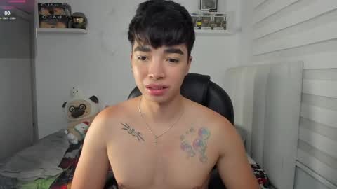 Mr. Santiago online show from April 7, 2026, 1:33 pm