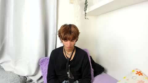 Snapshot of santy_kitty chatting on January 16, 2025, 4:38 am kitty online show from January 16, 2025, 4:38 am