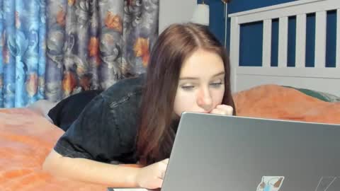 santythousand online show from December 20, 2025, 11:28 am