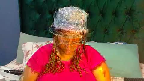 sanuche59670 online show from June 17, 2026, 11:49 pm