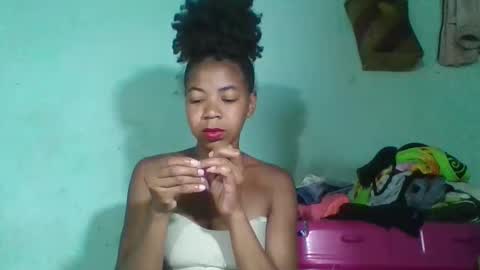 Snapshot of sanyah0123 chatting on November 10, 2025, 7:29 am sanyah0123 online show from November 10, 2025, 7:29 am