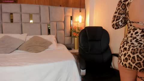 Saori  online show from February 15, 2025, 11:50 am