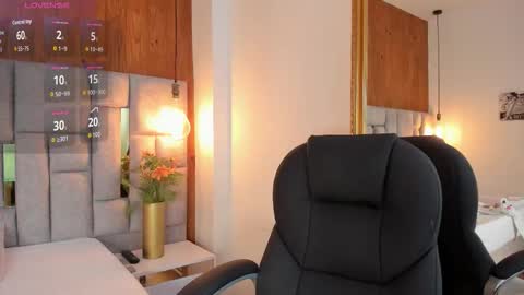 Saori  online show from September 10, 2025, 11:54 am