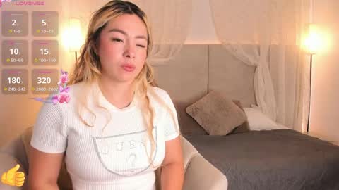 Snapshot of saori_newman chatting on May 21, 2026, 11:50 am Saori online show from May 21, 2026, 11:50 am
