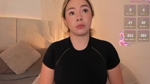Snapshot of saori_newman chatting on May 29, 2026, 11:52 am Saori online show from May 29, 2026, 11:52 am