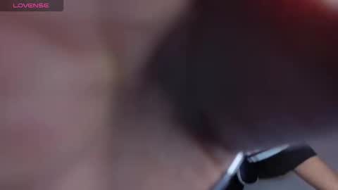 Online 800 to 1400 online show from December 22, 2025, 1:08 pm