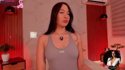 Snapshot of sara__gomezz chatting on March 2, 2026, 3:30 am S A R A G online show from March 2, 2026, 3:30 am