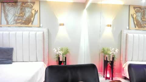    online show from April 15, 2026, 12:12 pm