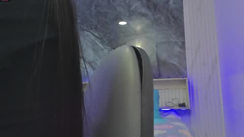 sara allenx online show from March 5, 2025, 11:49 am