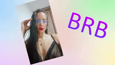 Snapshot of sara_carmona chatting on April 24, 2026, 10:28 am SARA online show from April 24, 2026, 10:28 am