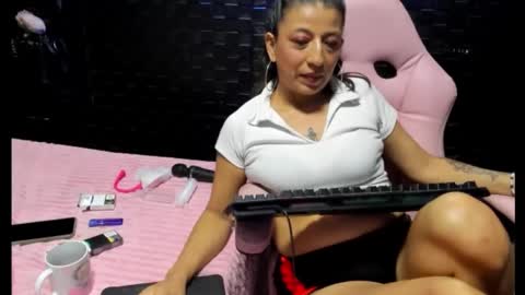 no limits sarah online show from February 14, 2025, 3:33 am