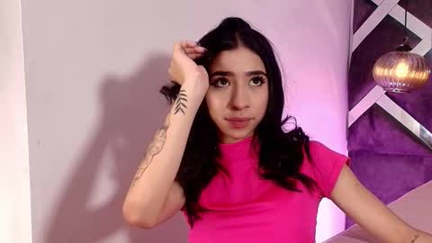 sara_lopee1 online show from October 14, 2025, 12:06 pm