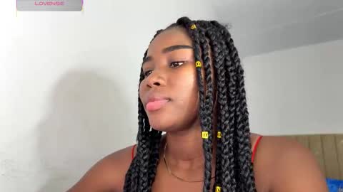 Sara online show from December 3, 2025, 1:02 am