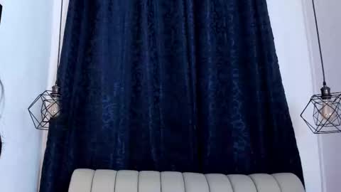 SARA SANTACRUZ online show from January 14, 2026, 12:22 pm