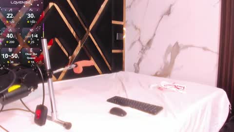 sara_tourner online show from September 9, 2025, 11:21 am