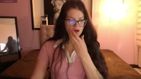 Snapshot of sara_valderrama_ chatting on May 14, 2026, 12:56 pm sara_valderrama_ online show from May 14, 2026, 12:56 pm