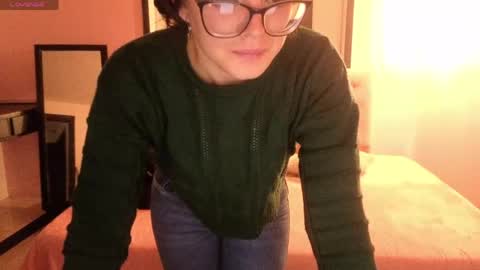 Snapshot of sara_valderrama_ chatting on May 29, 2026, 12:25 pm sara_valderrama_ online show from May 29, 2026, 12:25 pm