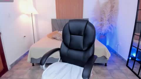 Snapshot of saraa_stormy chatting on February 27, 2026, 7:58 pm saraa_stormy online show from February 27, 2026, 7:58 pm