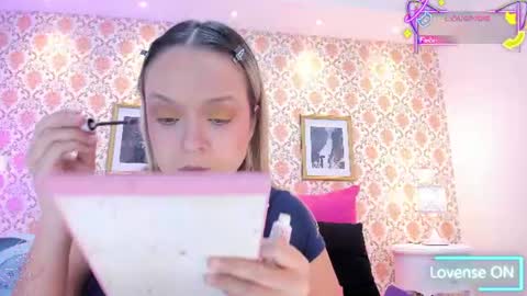 Snapshot of saraavila_ chatting on June 27, 2026, 8:03 pm SaraAvila online show from June 27, 2026, 8:03 pm