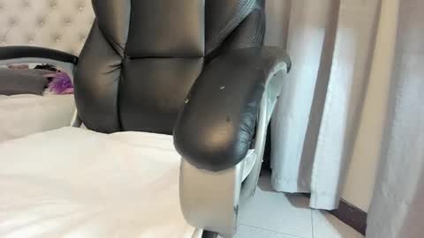   online show from January 30, 2025, 10:29 am