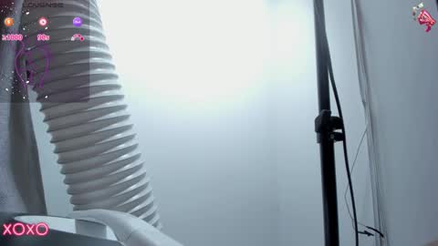   online show from February 5, 2025, 10:08 am