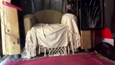 Sarrah Sweet online show from January 1, 2025, 9:28 am