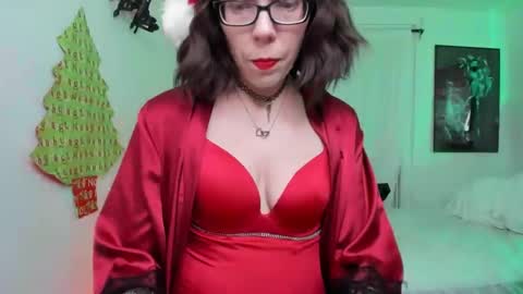 Sara Desire online show from December 9, 2024, 2:24 am
