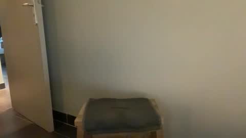 Snapshot of sarafossette chatting on December 2, 2025, 10:20 am Sara Fossette online show from December 2, 2025, 10:20 am