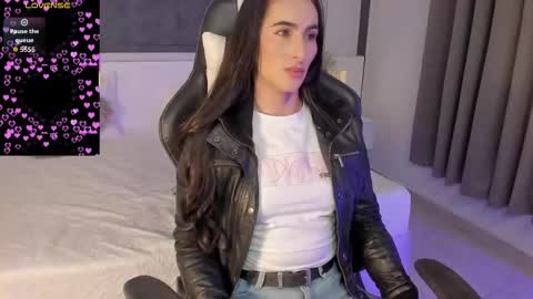 Snapshot of saragomez_1 chatting on January 10, 2026, 1:35 pm Sara Gomez online show from January 10, 2026, 1:35 pm