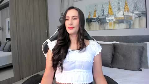  Sara Gomez  online show from May 30, 2026, 12:35 pm