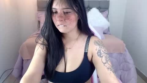 Sarah Moon online show from February 26, 2025, 2:57 pm