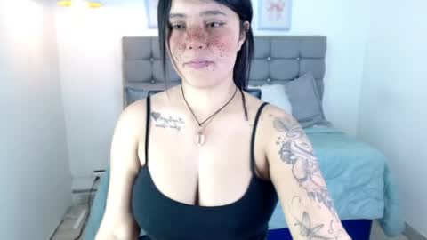 Sarah Moon online show from April 24, 2026, 4:09 pm