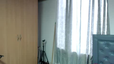 sarah online show from April 14, 2026, 2:34 pm