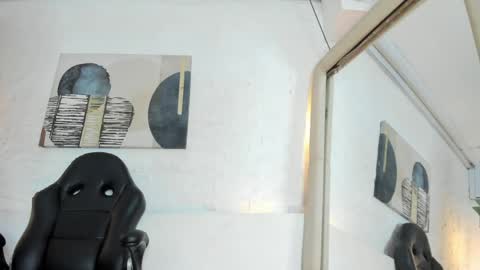 sarah_gothicgirl online show from March 30, 2026, 8:10 pm