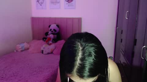 Snapshot of sarah_stone15 chatting on February 13, 2025, 9:49 pm Sarah online show from February 13, 2025, 9:49 pm