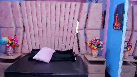 Sarah online show from February 12, 2026, 3:18 pm