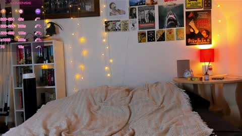 Snapshot of sarah_welsh chatting on December 12, 2024, 9:58 pm sarah welsh online show from December 12, 2024, 9:58 pm