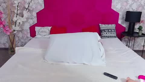 SarahEshley online show from December 23, 2024, 6:48 pm