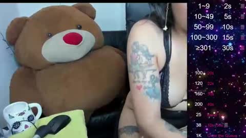 Snapshot of sarahlovexxv chatting on December 30, 2024, 9:27 am Sarah online show from December 30, 2024, 9:27 am