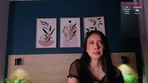 Sarah online show from September 9, 2025, 12:05 pm