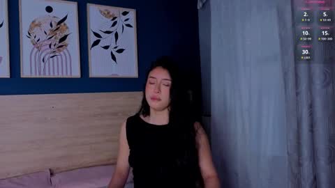 Sarah online show from September 18, 2025, 11:45 am