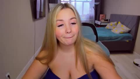 Sarah online show from April 3, 2026, 2:26 pm