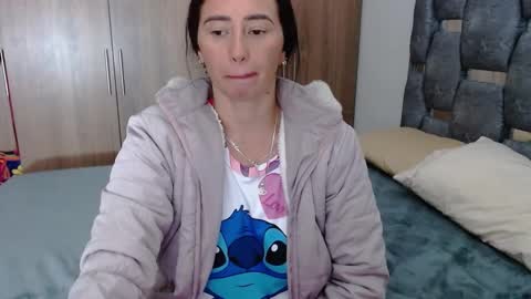 Snapshot of sarahott_1 chatting on February 28, 2025, 3:37 pm Lia online show from February 28, 2025, 3:37 pm