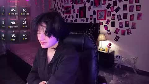 Sarah online show from March 10, 2026, 10:20 am